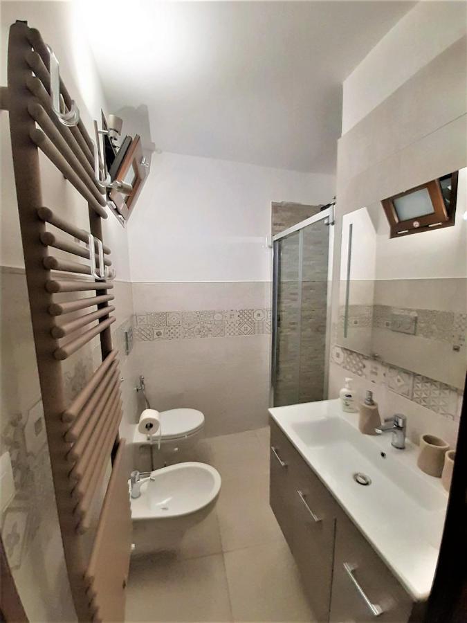 Casa Mima: Locazione Turistica Nel Centro Storico Apartment Brindisi Ngoại thất bức ảnh