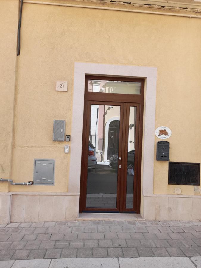 Casa Mima: Locazione Turistica Nel Centro Storico Apartment Brindisi Ngoại thất bức ảnh