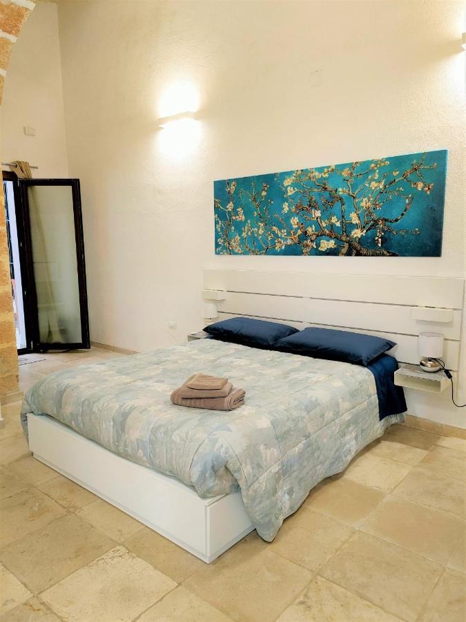 Casa Mima: Locazione Turistica Nel Centro Storico Apartment Brindisi Ngoại thất bức ảnh